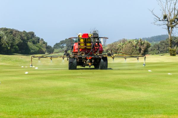 Golf Course Lawn Care in Albany